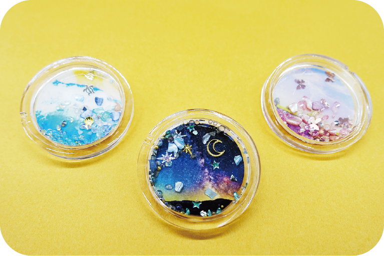 工作教室「シャカシャカバッジ」